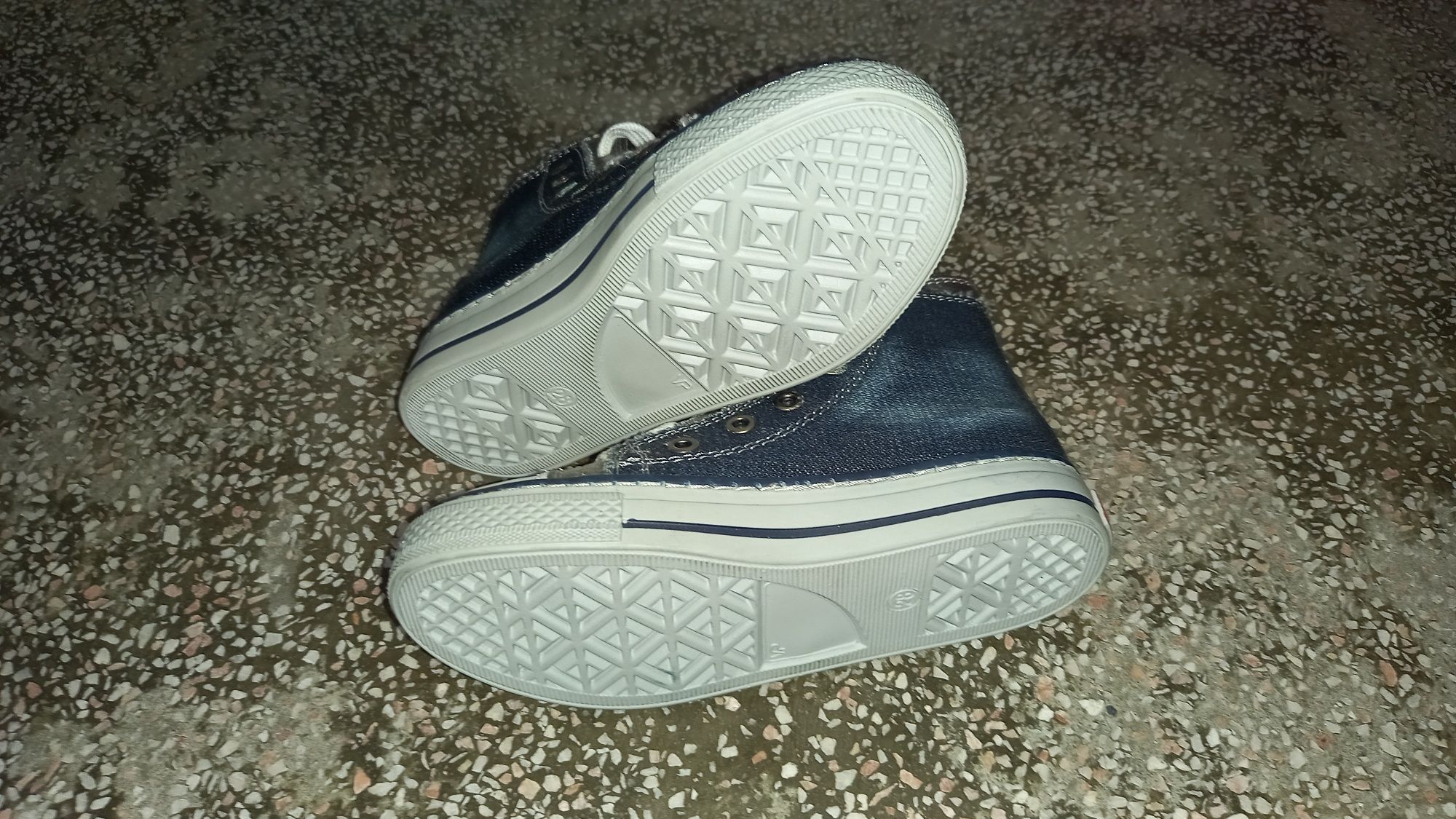 Tênis jeans pra meninas