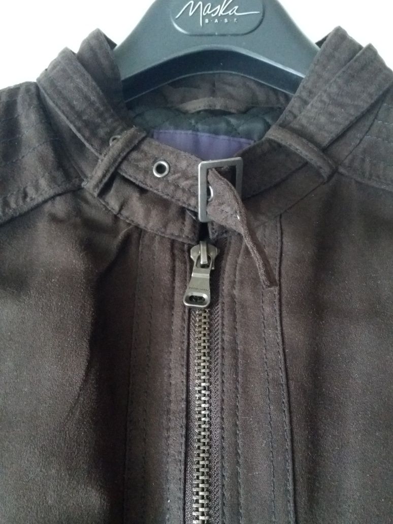 Casaco blazer castanho acolchoado bolsos