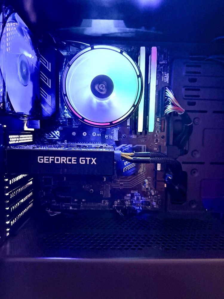 Torre I7 com GTX