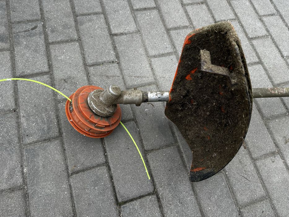 Kosa Kawasaki TJ35E uszodzona