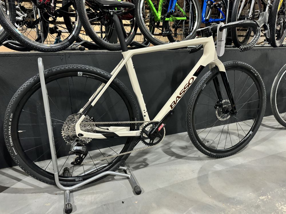 Przepiekny Gravel Basso Palta Carbon Sram Rival AXS raty 0%