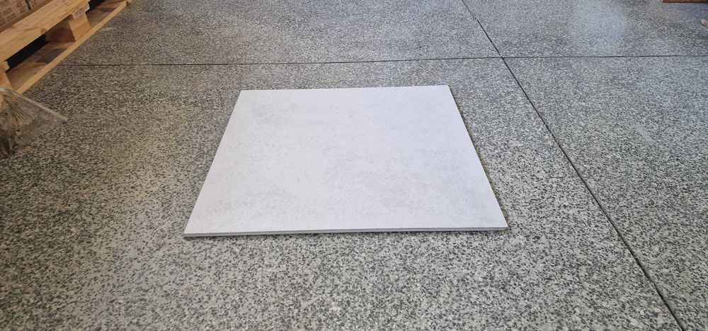 Płytka gresowa szara podłogowa matowa Downtown White 60x60 Gat II