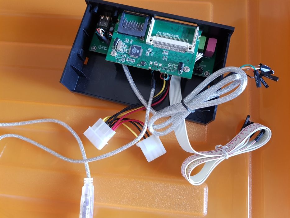 5.25-inch Multi-Function Bay Panel64286134852481121