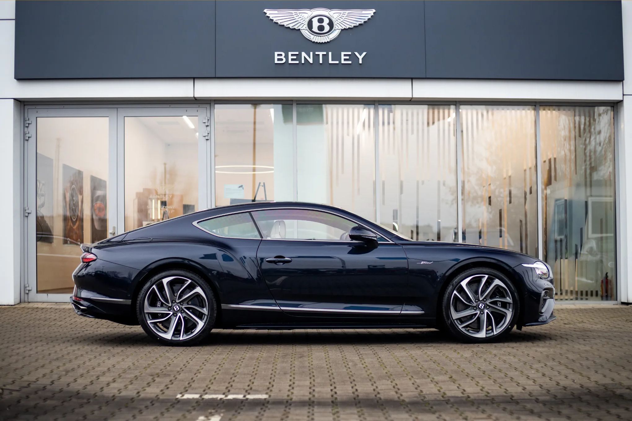 Bentley Continental GT Speed V8 Hybrid Plug-in MY25