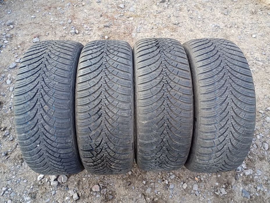 Voyager 205/55 R16 9T 7mm 4szt całoroczne
