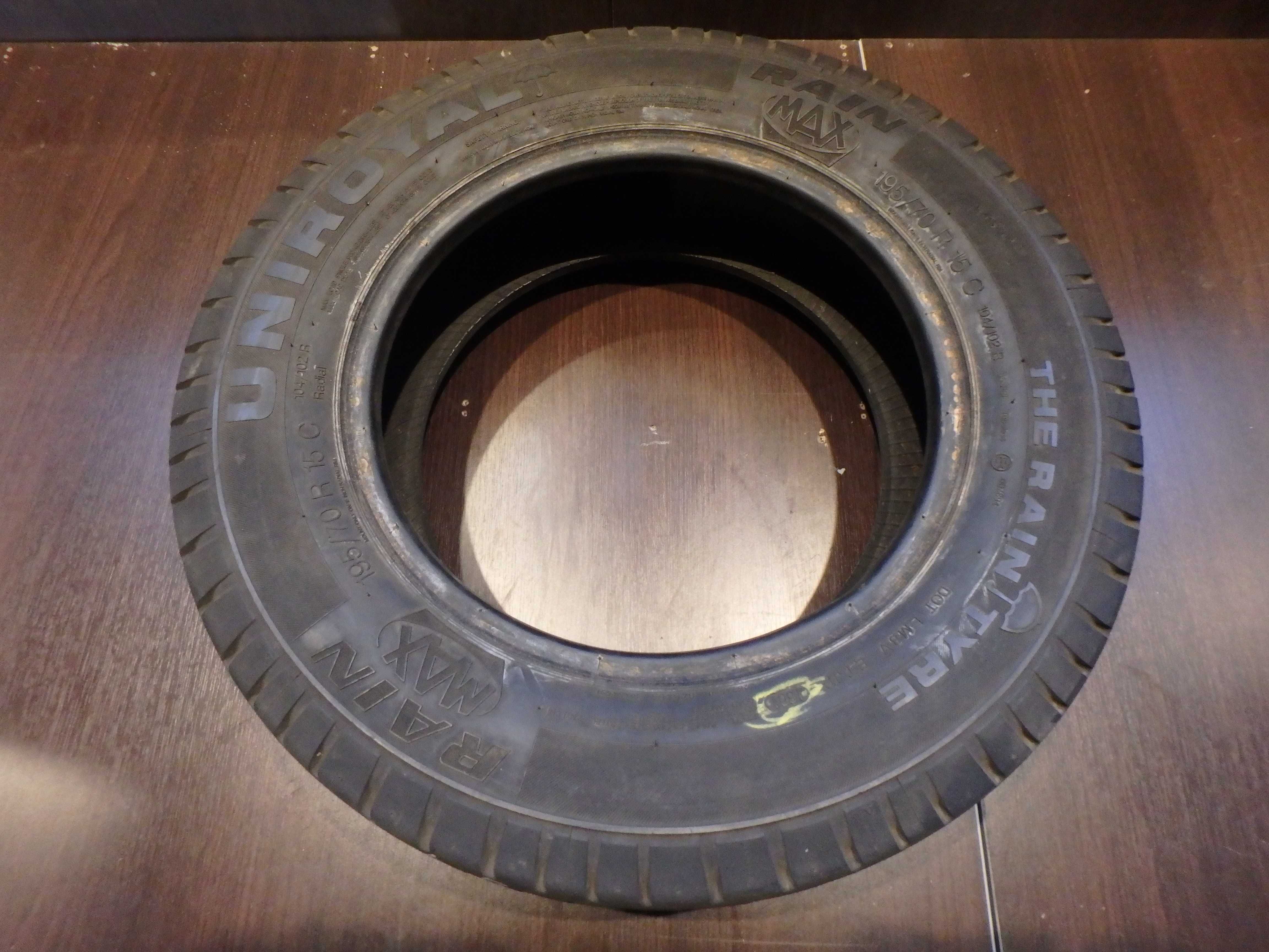 195/70r15C 195/70/15C UNIROYAL RAIN MAX 01r 8mm 112