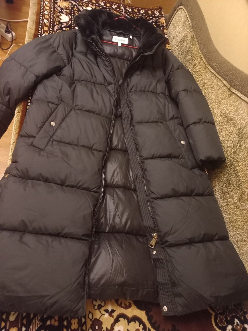 Продам новый пуховик Calvin Klein (L) оригинал
