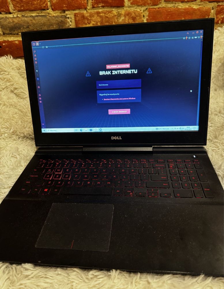 Laptop Dell Inspiron i5-7300HQ / GTX 1050 / 16GB RAM / SSD+HDD