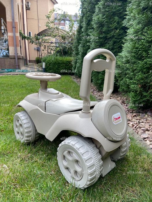 ЕКО Машинка музична DOLONI TOYS (беж) толокар