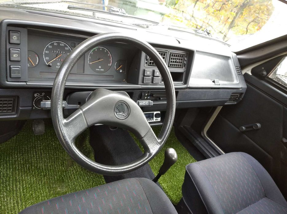 Carrinha Skoda pick up lx