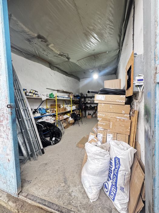 Оренда складського приміщення/гараж по вул. Коновальця