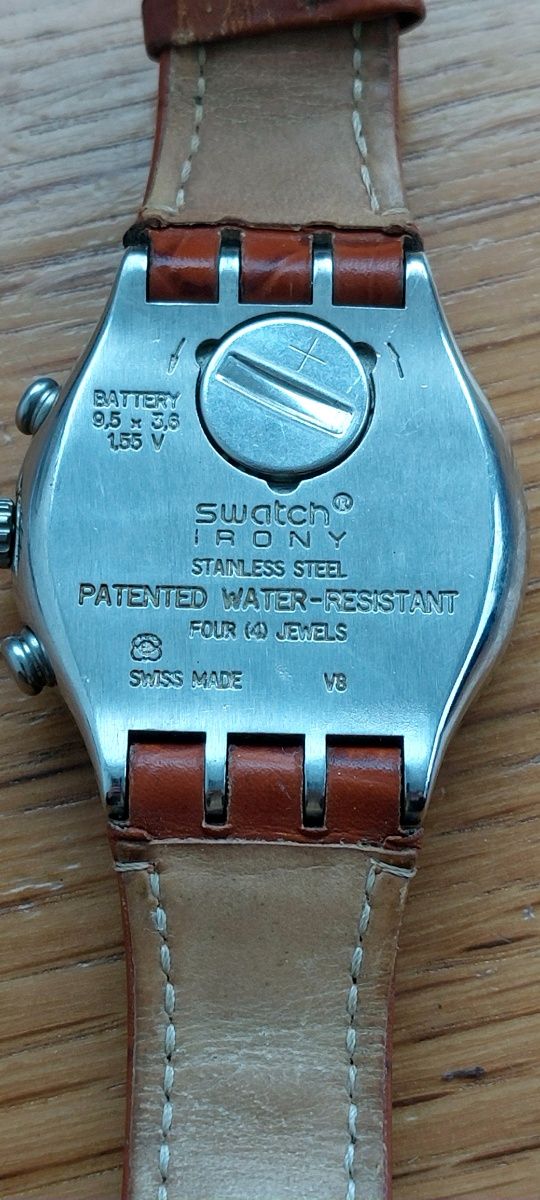 Cronógrafo Swatch Irony