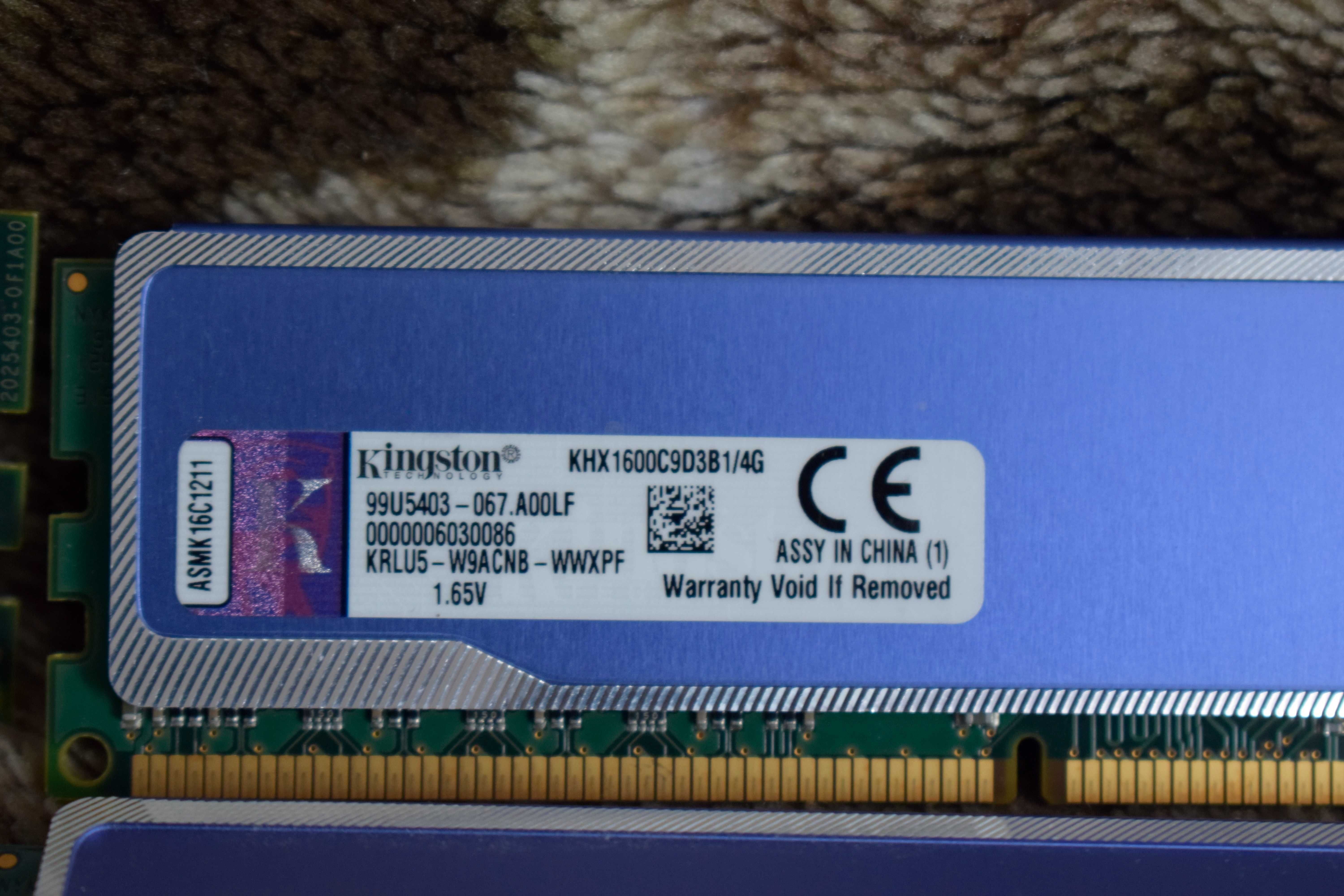 Markowe kości pamięci Kingston 16 GB (4x4) DDR3 1600MHZ