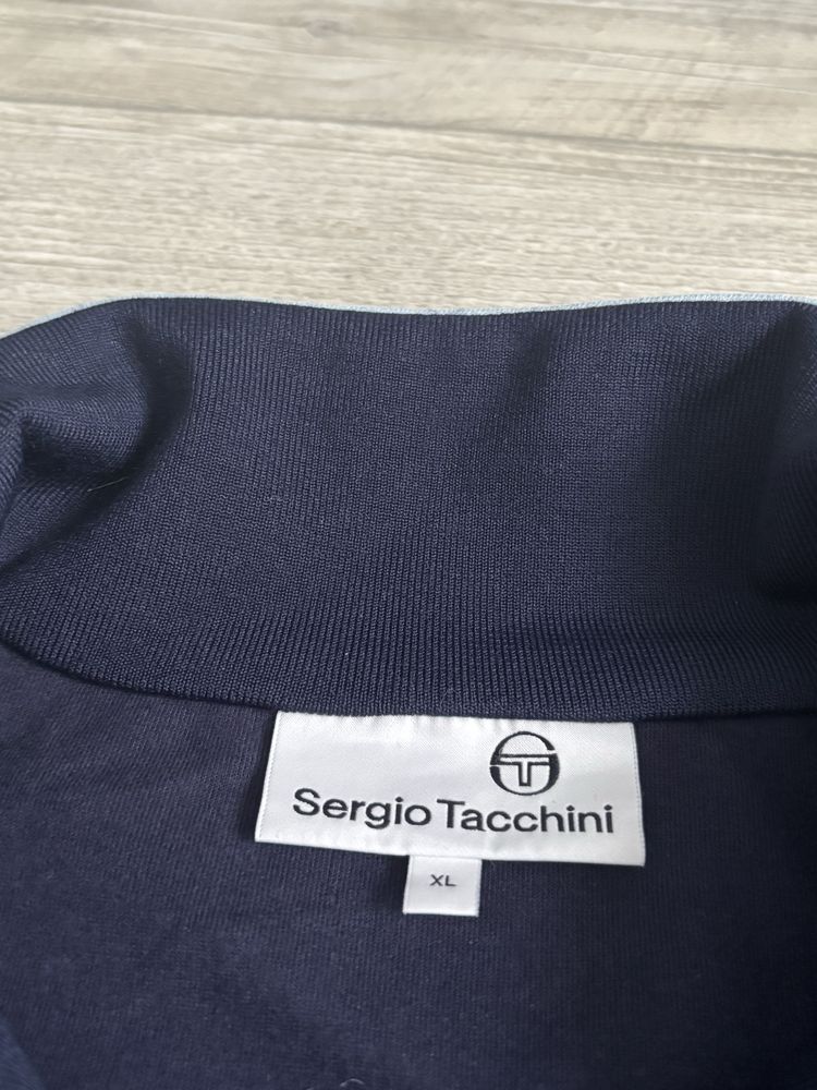 Олімпійка Sergio Tacchini