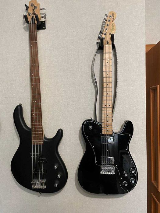 Електрогітара та комбопідсилювач