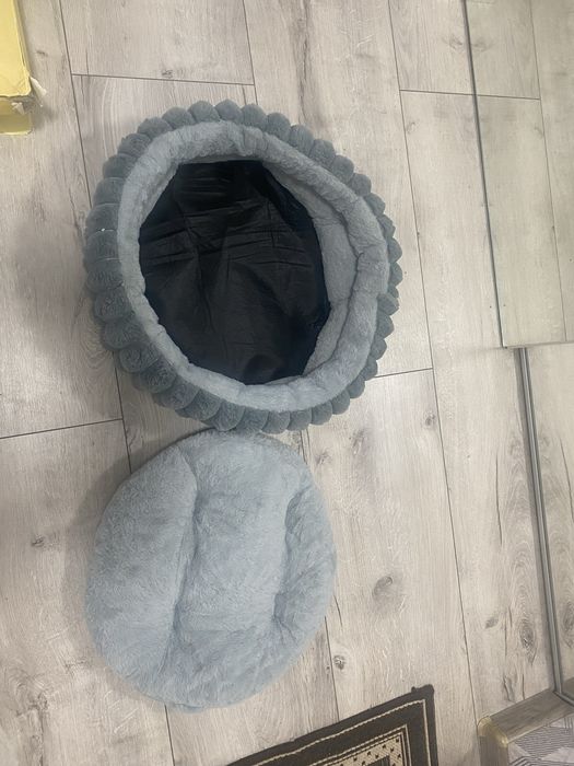 Лежанка для собаки