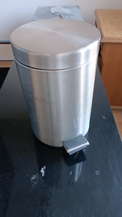 Kosz na smieci stalowy maly 1,5 - 2 l