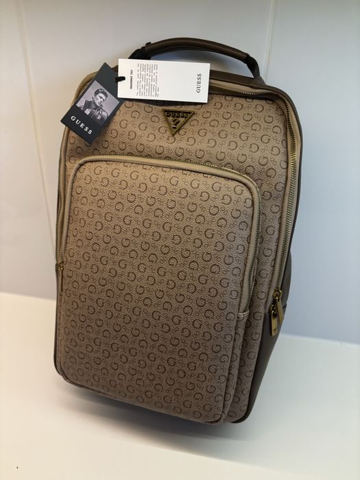 Plecak skórzany guess new comfort 42’ pro