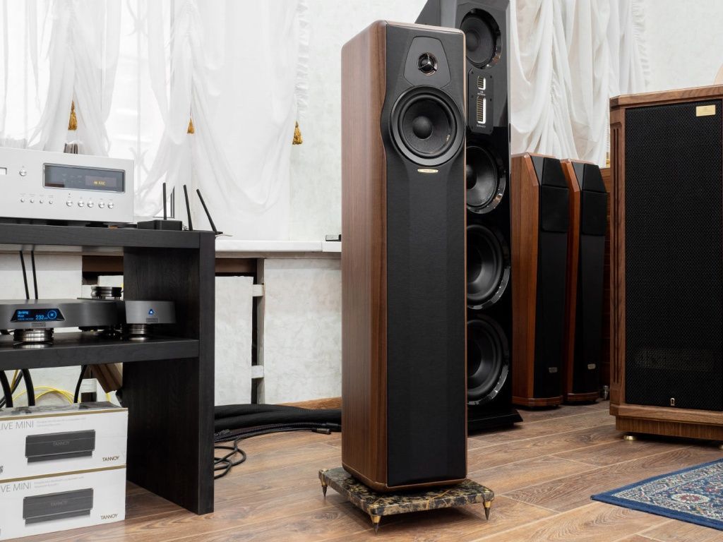 Sonus Faber Sonetto  напольная акустика