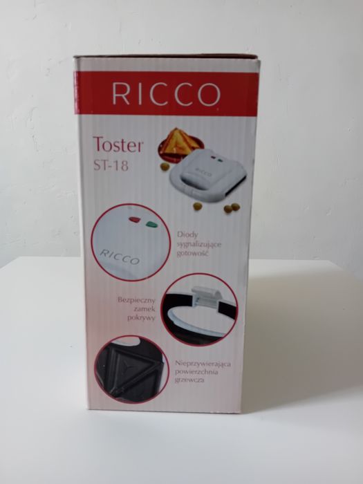 Nowy toster ST-18