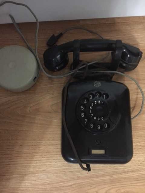 Telefon bakelitowy R&B Co W51 ścienny