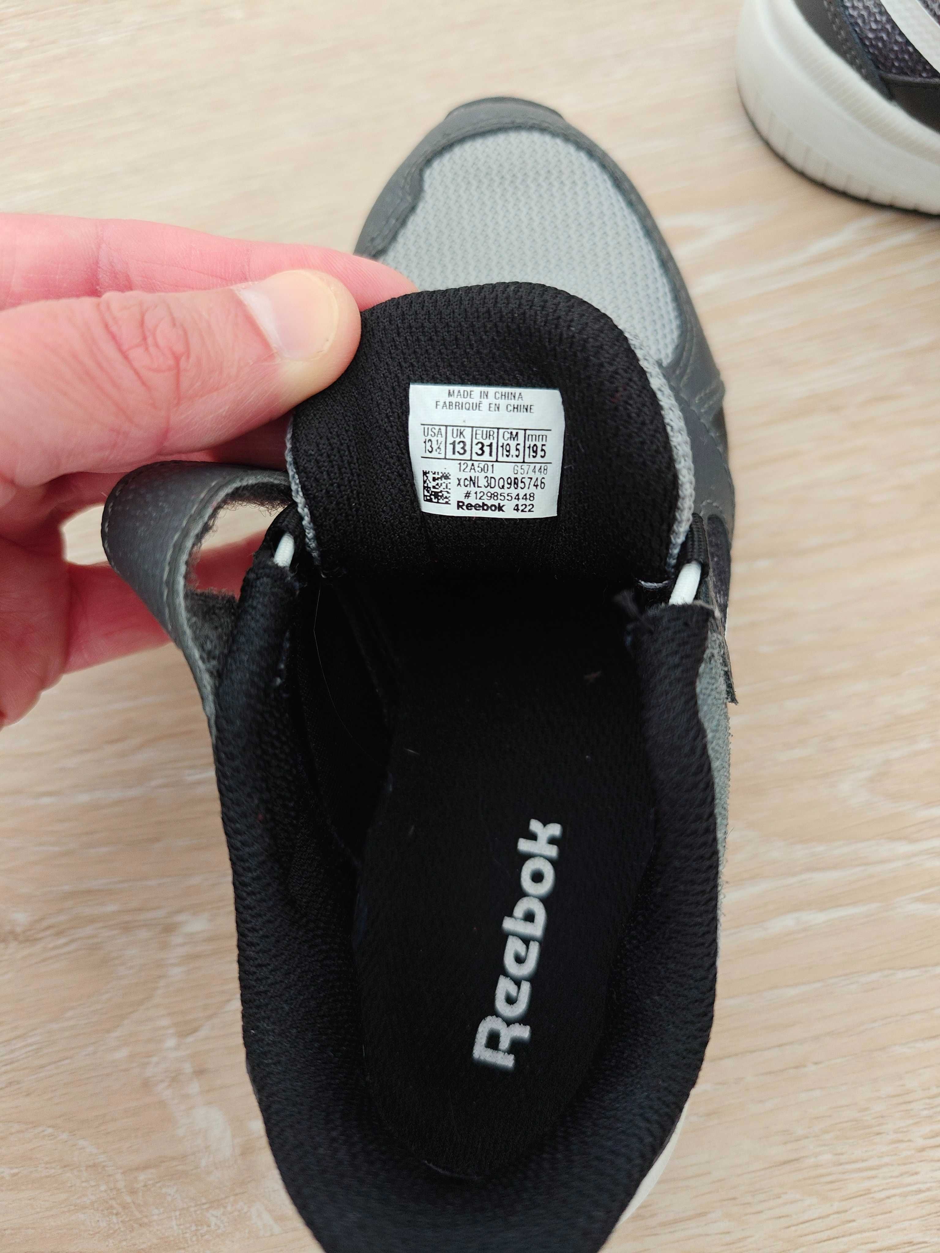 Ténis Reebok criança número 31, como novos