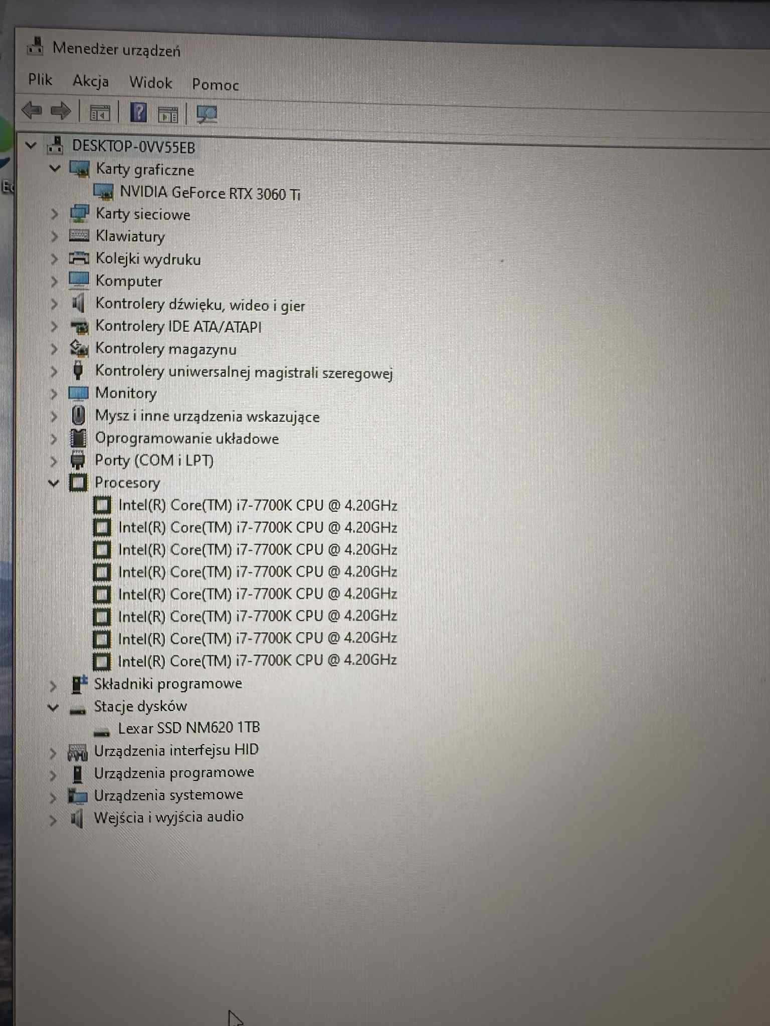 Komputer z monitorem / i7-7700k / RTX 3060 Ti / 16GB RAM / SSD M.2 1TB