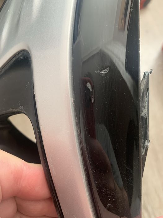 Накладка протитуманки ліва 6400J303 Mitsubishi Outlander