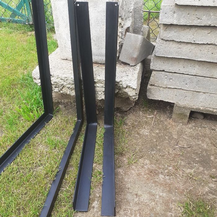 Boki huśtawki ogrodowej