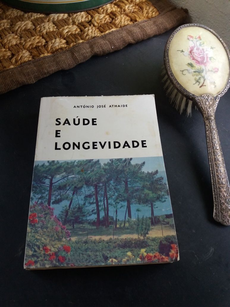 Saude e longevidade/António  José Athaide; de 1970