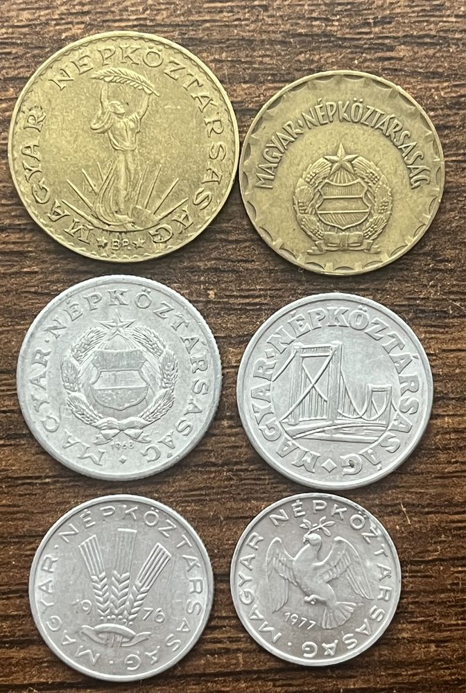 Monety Węgry każda inna.