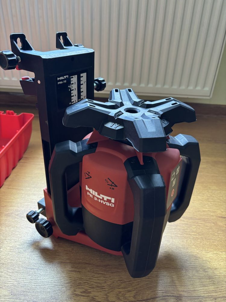 Ротаційний нівелір Hilti PR 3