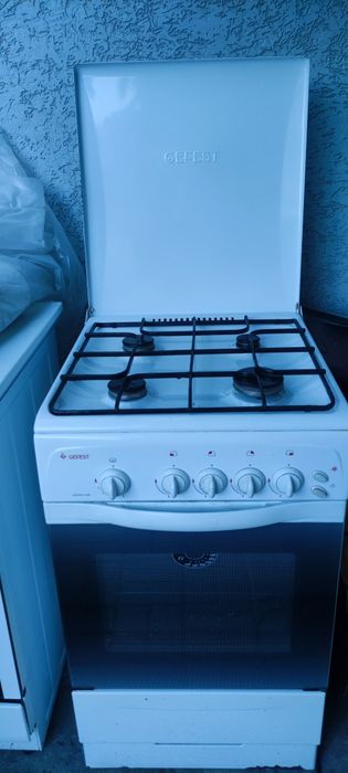 Продам газову плиту