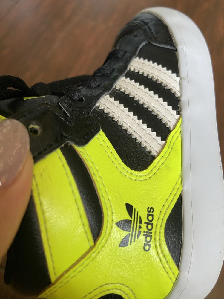 Хайтопи Adidas ботинки кросівки 23,5р (15см)