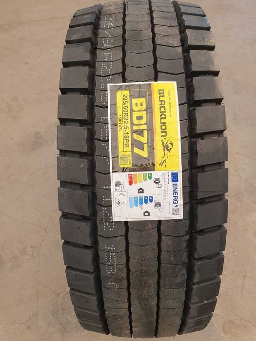 295/60R22.5 Opona ciężarowa BlackLion BD177 Napędowa
