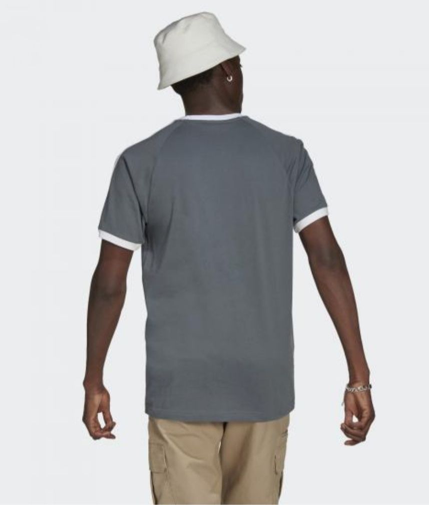 Футболка Adidas 3 stripes tee