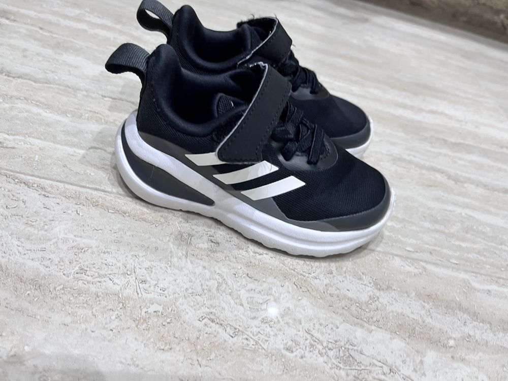 Buty Adidas rozmiar 22