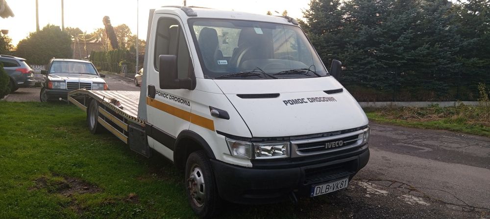 Iveco  pomoc drogowa autolaweta