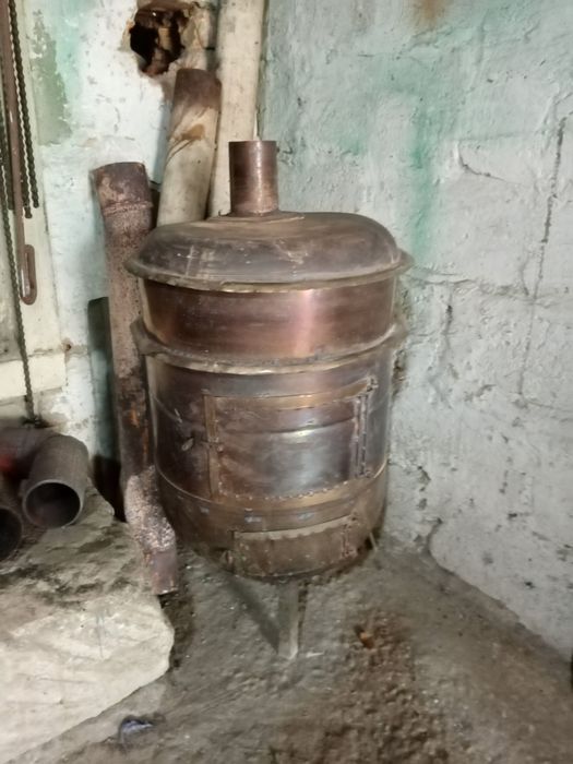 Буржуйка в гараж с трубами