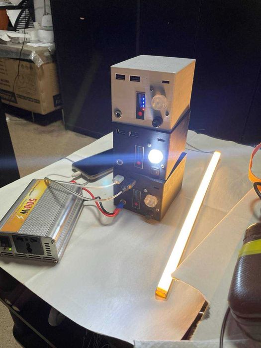 Павербанк/Аккумулятор LI-Ion 12 В 15Аг/ зарядна станція