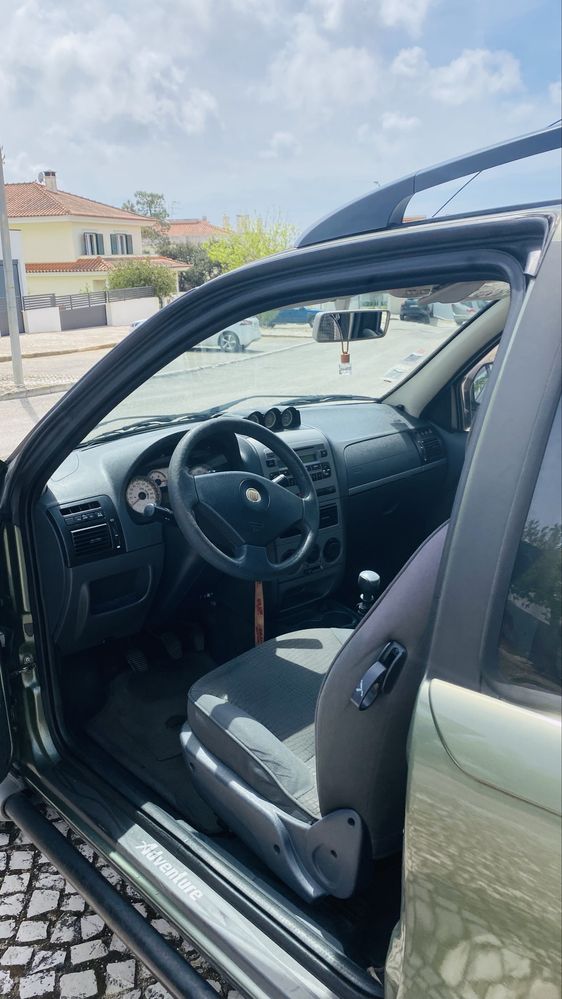 Fiat Strada Adventure