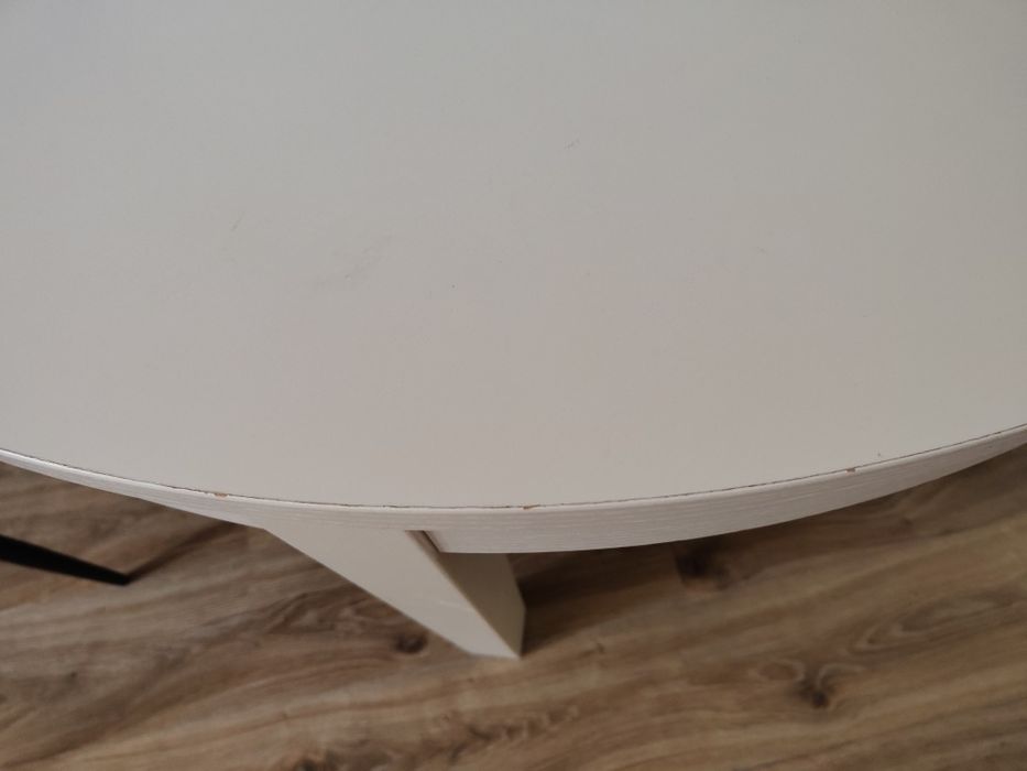 Stół Ikea bjursta
