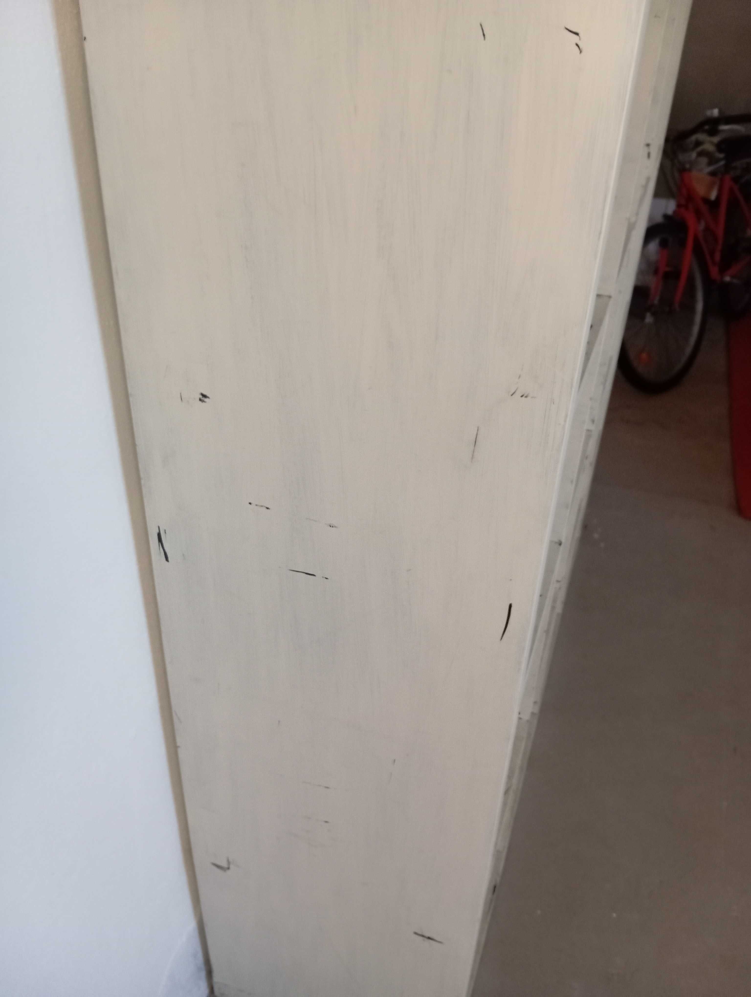 Estante do  IKEA