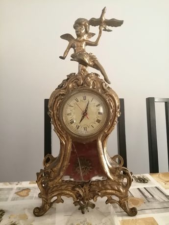 Relógio estilo antigo