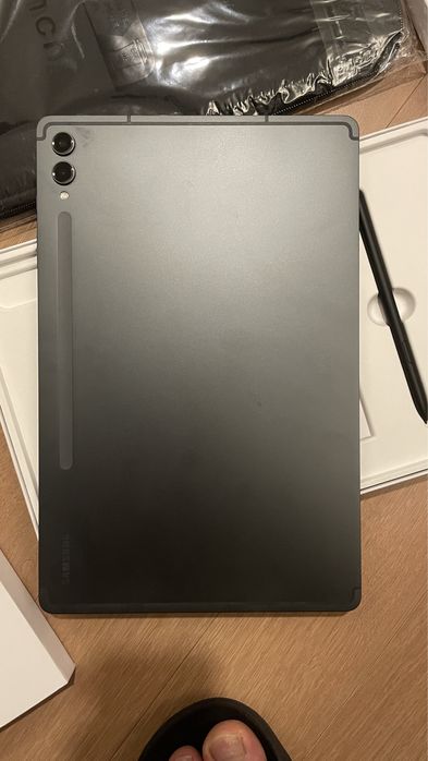 Samsung Galaxy Tab S9+. Book Cover Keyboard Slim