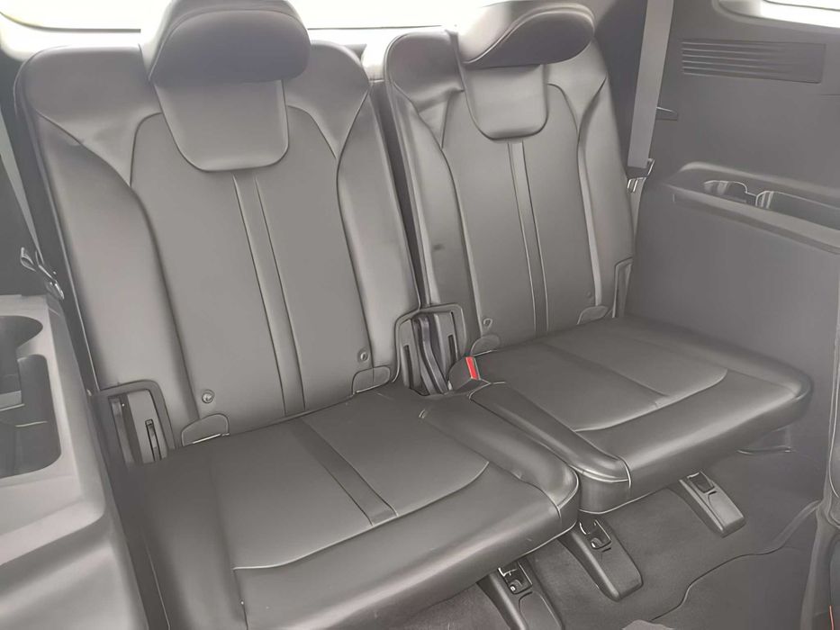 Kia Sorento      2021