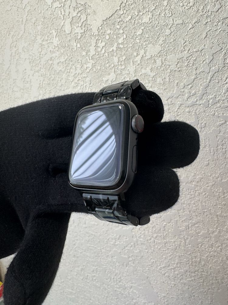 Apple Watch SE 40mm Black