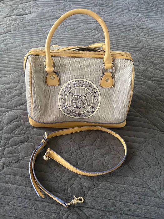 під відновлення є дефекти сумки, кошельки б/у