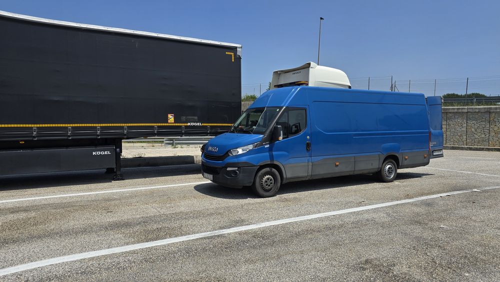 Frezowanie bloku silnika gniazd tulei Scania