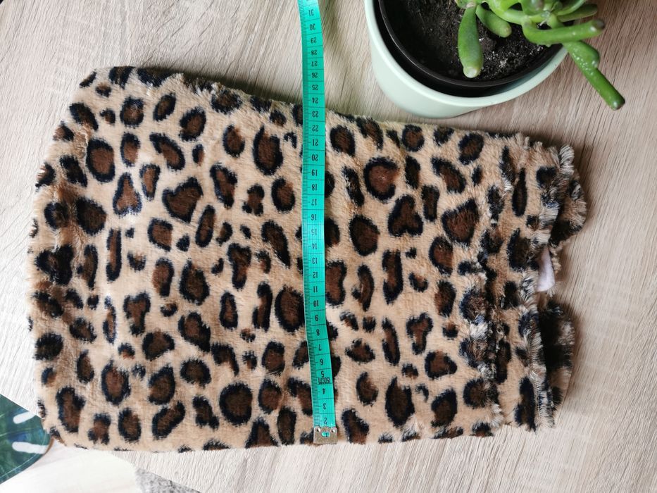 Sweterek panterka dla pieska